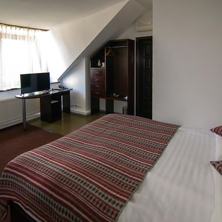 קניב Knyazha Hora Hotel חדר תמונה