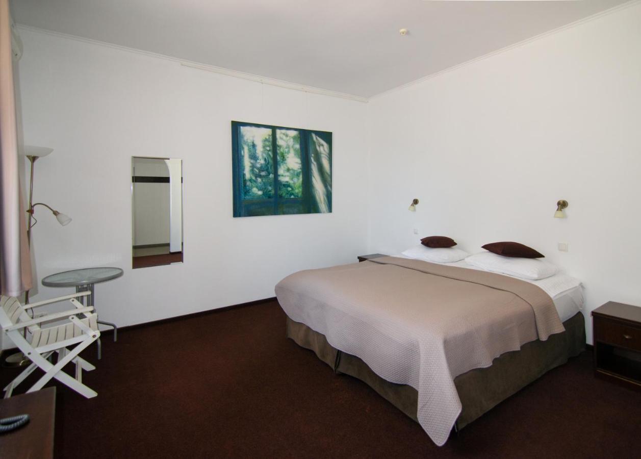 קניב Knyazha Hora Hotel מראה חיצוני תמונה